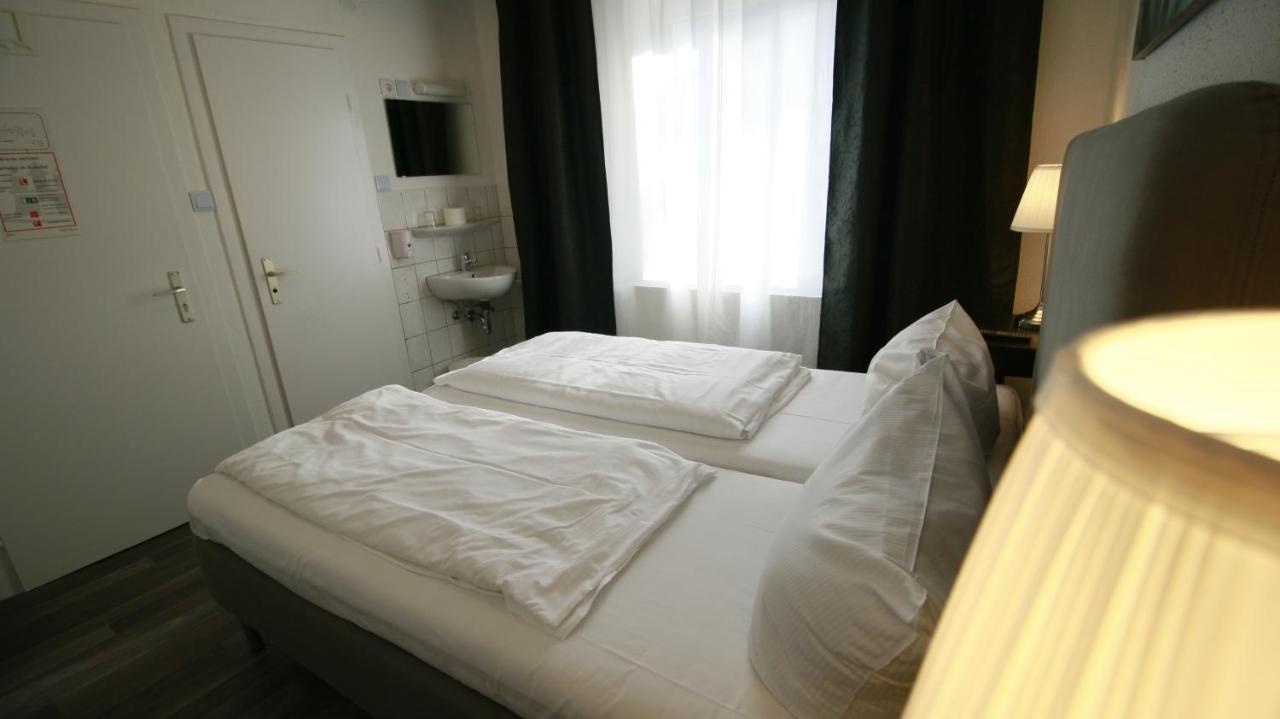המבורג Hotel Bee Fang מראה חיצוני תמונה