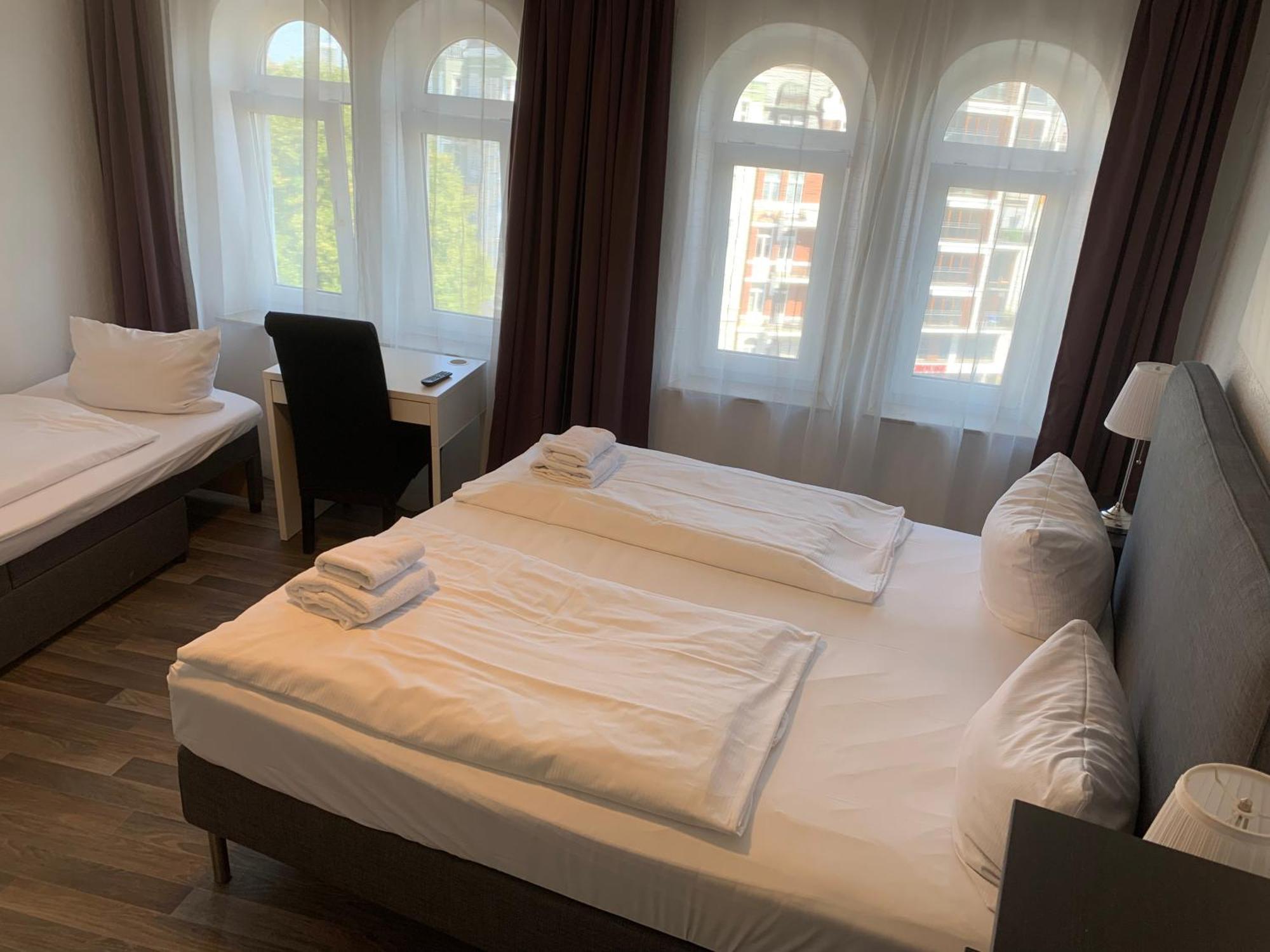 המבורג Hotel Bee Fang מראה חיצוני תמונה