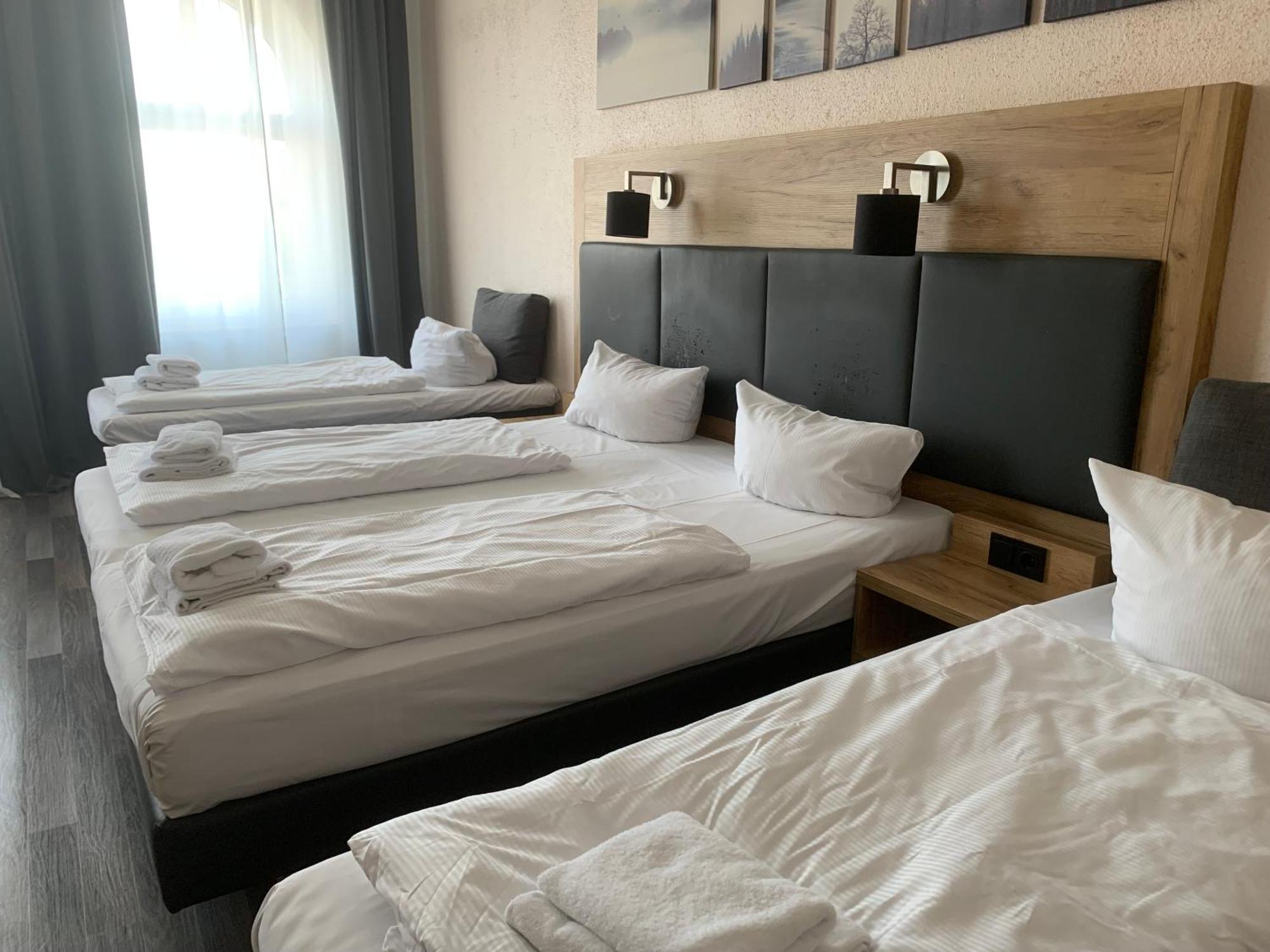 המבורג Hotel Bee Fang מראה חיצוני תמונה